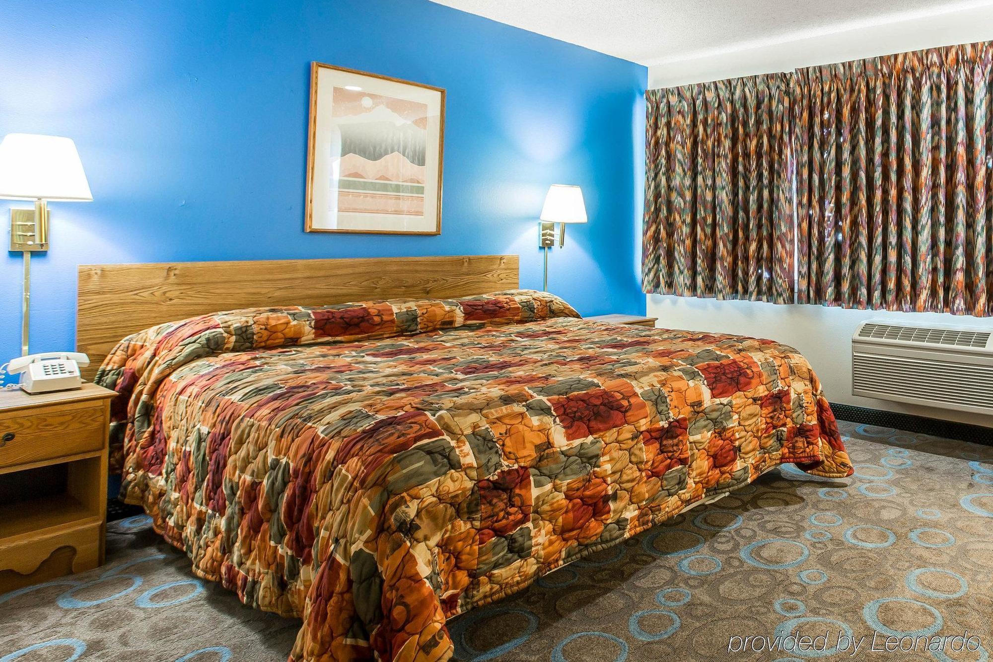 Rodeway Inn Wildwood Мамът Лейкс Екстериор снимка